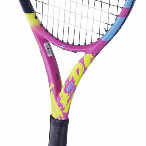 Racchetta da Tennis Babolat Pure Aero Rafa Junior 26 – La Scelta Ideale per Giovani Campioni in Crescita